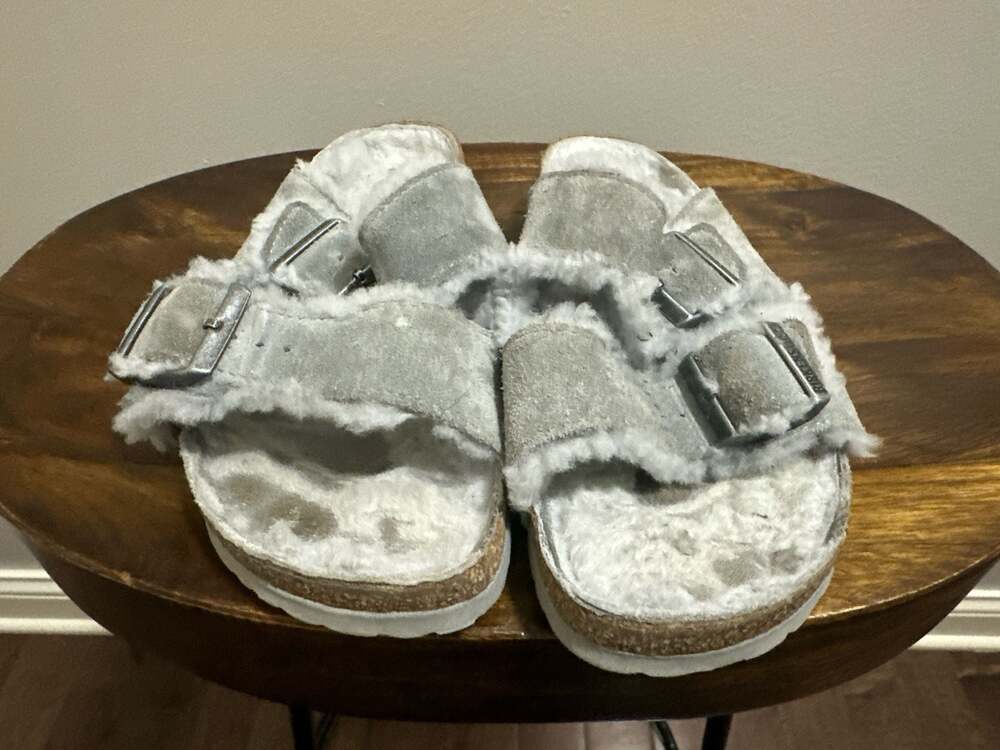BIRKENSTOCK Arizona Women's Size 7 Shearling Taupe Grey Suede Buckle Sandal Gray - Picture 5 of 16